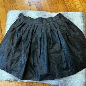 Lioness black brand new skirt .